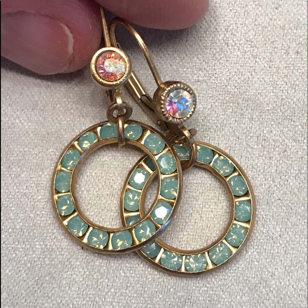 🌻3xHP!🌻 Pierced Dangle Earrings Goldtone